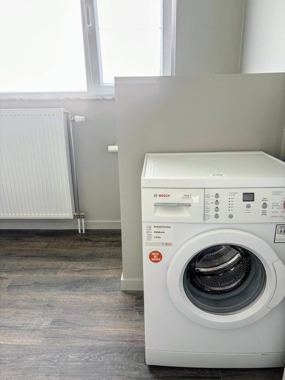 B&B Casa Roman & Vakantiewoning Voor 1 Pers Tot Max 32 Personen Zonhoven Zewnętrze zdjęcie
